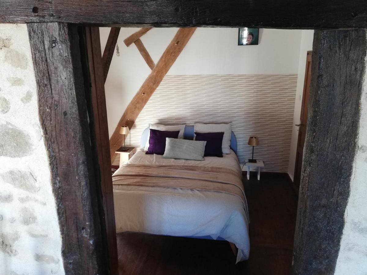 Bed and Breakfast Le Monticule Tardes Exterior foto